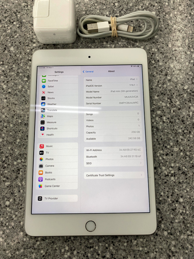 Apple iPad Mini 5th Gen (Silver) in iPads & Tablets in City of Toronto - Image 4