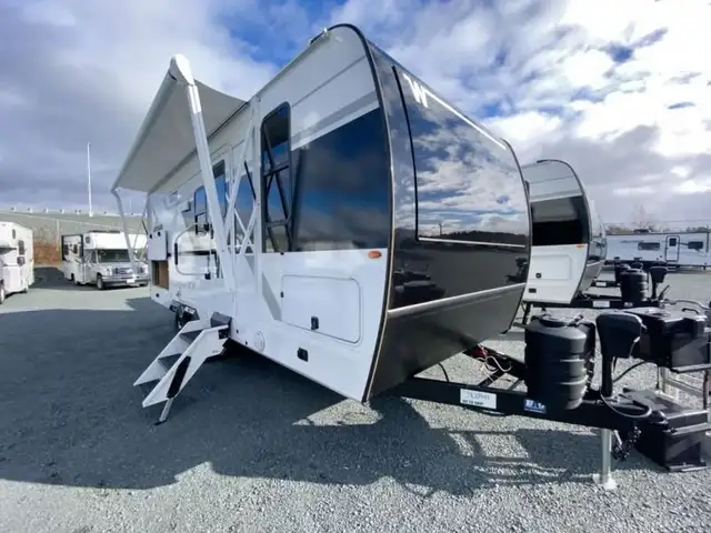 2026 Winnebago Thrive 22MBH in Travel Trailers & Campers in Bedford - Image 30