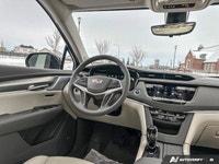 This Cadillac XT5 has a durable Turbocharged Gas I4 2.0L/ engine powering this Automatic transmissio... (image 8)
