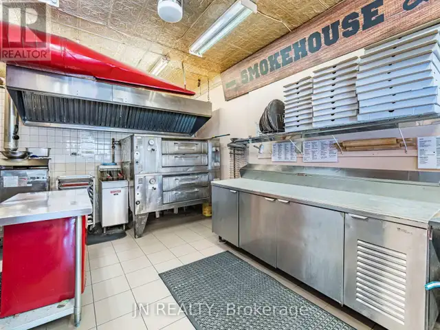 289 MAIN STREET W King (Schomberg), Ontario in Commercial & Office Space for Sale in Barrie - Image 15