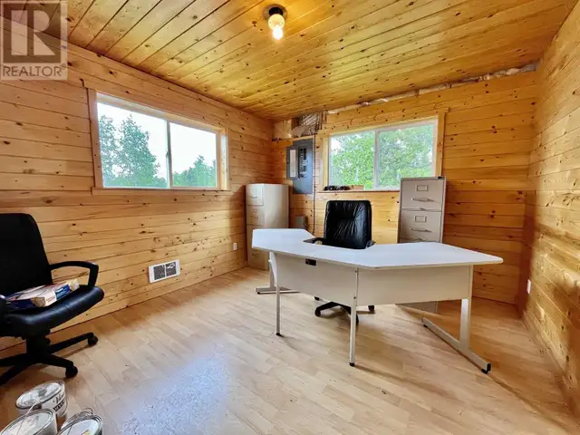 5574 LAKESIDE COURT 100 Mile House, British Columbia in Houses for Sale in 100 Mile House - Image 26