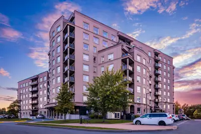 Building Description Promotions $1000 off first month's rent for Military and Emergency Responders*...