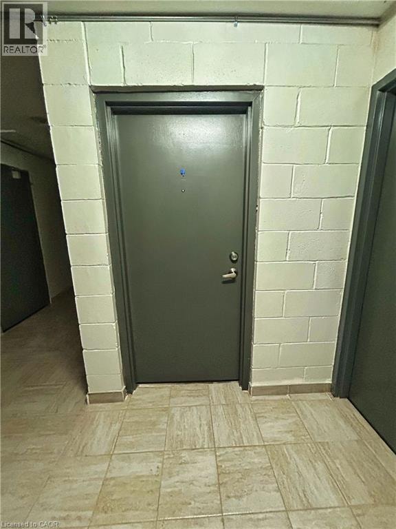303 KING Street N Unit# 4 Waterloo, Ontario 2