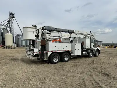 CAT C15 / Allison! Tandem Steer 2007 Western Star 4900 with Terex AH100 Barehand Bucket Truck KMS: 2...