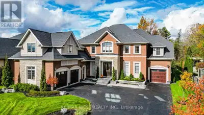 A MUST-SEE in Prestigious Wyndance Estates! Totally renovated with over $400,000 in upgrades and app...