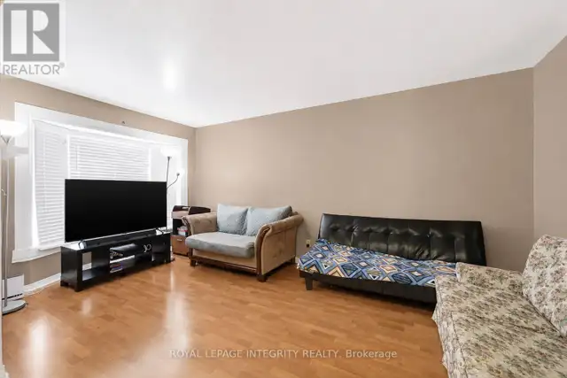 309 ELLEN AVENUE Cornwall, Ontario in Houses for Sale in Cornwall - Image 4