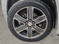 This 2018 GMC Acadia Denali AWD is a sophisticated SUV with a powerful 6 Cylinder engine, automatic... (image 8)