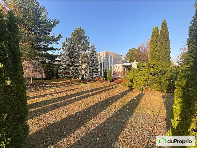 $1,350,000 - Villa for sale in St-Joseph-Du-Lac — photo 2