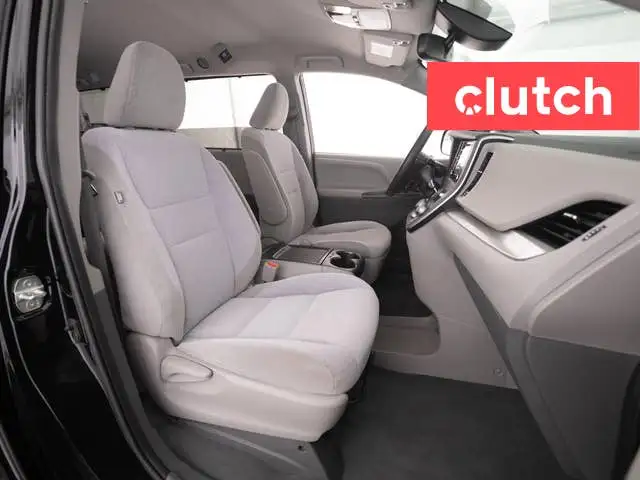 2020 Toyota Sienna LE 8-Passenger in Cars & Trucks in City of Toronto - Image 14