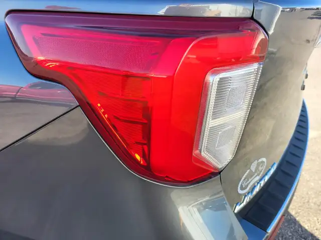Ford Explorer Limited 20226063876509643673610