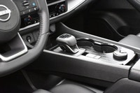 Leather I Front & Rear Heated Seats I Panoramic Sunroof Kijiji Engine: 3 Cylinder Engine 1.5L L/100K... (image 6)