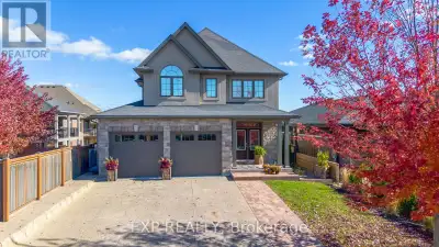 Welcome to 90 Days Avenue, a beautiful home perfectly situated in a family-friendly Thorold neighbou...