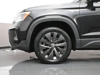 The 2024 Volkswagen Taos Comfortline has received positive reviews for its spaciousness, comfort, an... (image 3)
