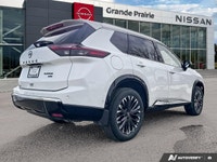 Power Seating | Digital Cluster | Heated Steering Wheel | Power Liftgate | Leather Seating | Privacy... (image 5)