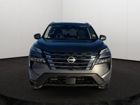 SPECIAL OFFER! This Nissan Rogue is equipped with: Cloth Seat Trim w/Patterned Inserts, Sunroof, Rem... (image 7)