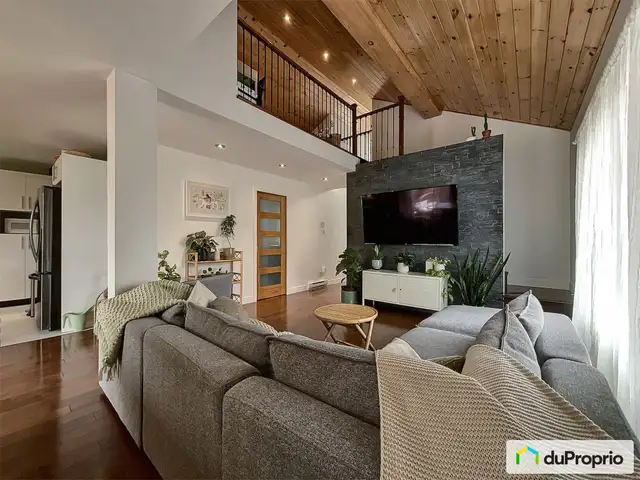 $389,000 - 1 1/2 Storey in Trois-Rivières (Cap-De-La-Madeleine) in Houses for Sale in Trois-Rivières - Image 3