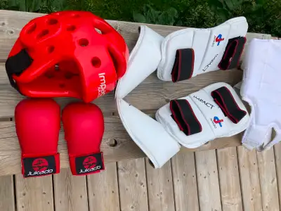 Équipement complet de combat Karaté enfantsFille 9-10 ans60, View more