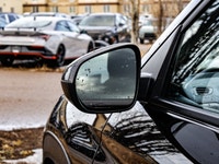 Welcome To Sherwood Park Chevrolet. The #1 Volume Chevrolet Dealer in Canada. Cloth / Heated Seats /... (image 6)