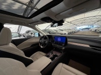 The 2023 Lexus RX 350 Executive Package represents the pinnacle of the gasoline-powered RX lineup in... (image 8)