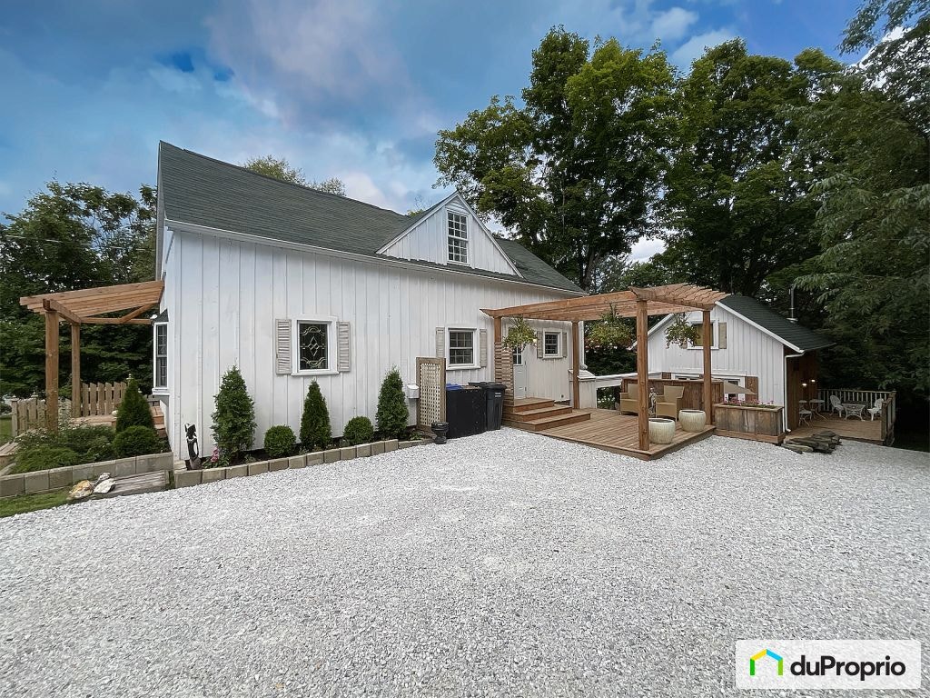 $720,000 - 2 Storey for sale in Waterville — photo 2