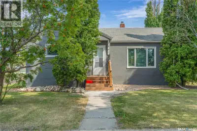 Charming bungalow on a large corner lot in a great location! This bright and inviting 960 sq ft home...