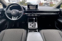 2025 Honda CR-V Sport AWD – HONDA CERTIFIED | HEATED SEATS | LOW KMS The 2025 Honda CR-V Sport AWD d... (image 9)