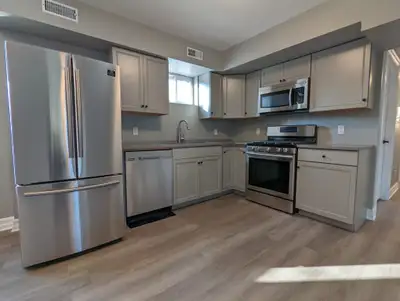 21 Wintemute St - 21 Wintemute Apartment for Rent