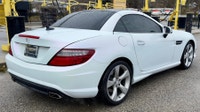 WE ARE CANADA'S MOTORS PLACE :) 2015 MERCEDES BENZ SLK 250 w/ 49,694 km !!! LOW KM HARD TOP CONVERTI... (image 4)