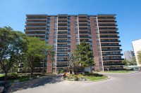 2 Bedroom Apartment for Rent Steeles/Bathurst in North York!