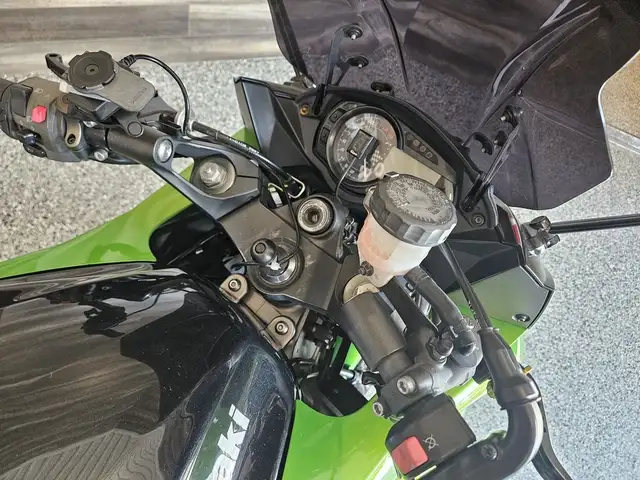 2013 Kawasaki Ninja 1000 ABS Garantie 12 mois in Sport Touring in Laval / North Shore - Image 6