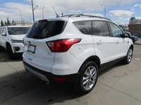 Thanks for viewing our South View Motors Inventory! 2019 FORD ESCAPE FWD SEL PKG + APPLE CARPLAY + S... (image 5)