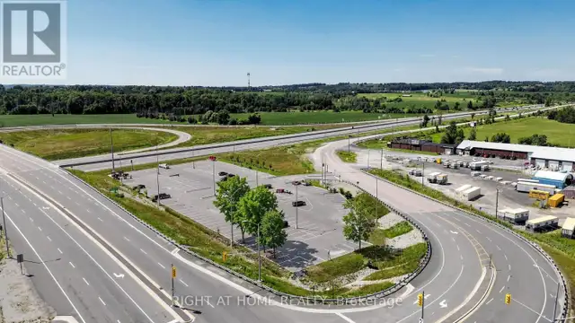 2884 COUNTY RD 89 Innisfil, Ontario in Houses for Sale in Barrie - Image 30