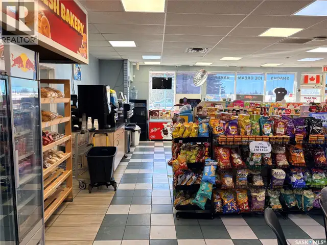 330 Silverwood ROAD Saskatoon, Saskatchewan in Commercial & Office Space for Sale in Saskatoon - Image 14