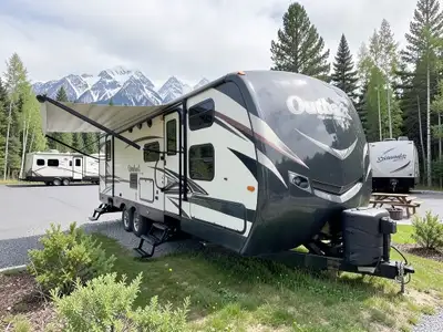 - **Year:** 2014 - **Make:** Keystone - **Model:** Outback 301BQ - **Price:** $26857 2014 Keystone O...