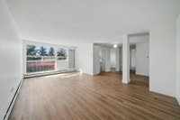 Amenities: Renovated Suites • Quiet Building • Dog Wash Station • Solar Panels Suite & Building: Spa... (image 4)