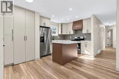 | FULLY RENOVATED | 6 BEDROOMS | 3 FULL BATHROOMS | 2 LAUNDRIES | LIVE UP/RENT DOWN | Welcome to you...
