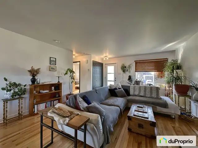 $549,999 - Duplex for sale in St-Roch-De-Richelieu in Houses for Sale in Saint-Hyacinthe - Image 5