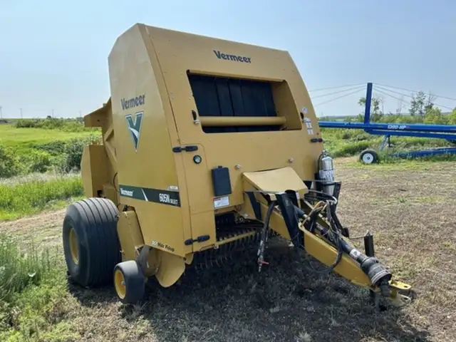 2022 Vermeer 605N in Farming Equipment in Swift Current - Image 4
