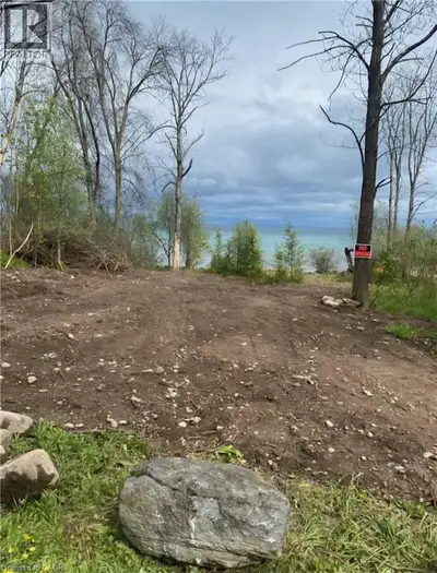 A double lot on Sunnyside Beach! One of the very few remaining along this stretch of Georgian Bay. O...