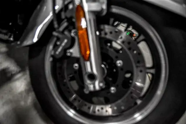 2016 Kawasaki Motorcycle Cruiser in Cars & Trucks in Markham / York Region - Image 3