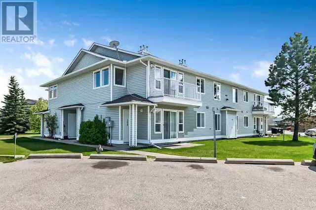 204, 601 19 Street SE High River, Alberta62867602809474122