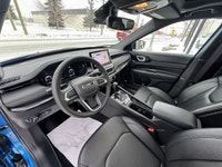 If you're looking for a compact SUV that doesn't compromise on features or adventure, the 2025 Jeep... (image 7)