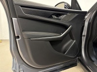 ... Engine: Moteur à 4 cylindres 2.0l L/100Km City: 10.7 L/100Km Hwy: 8.8 Safety Equipment Système a... (image 6)