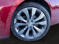 This Chevrolet Malibu has a strong Turbocharged Gas I4 2.0L/122 engine powering this Automatic trans... (image 6)
