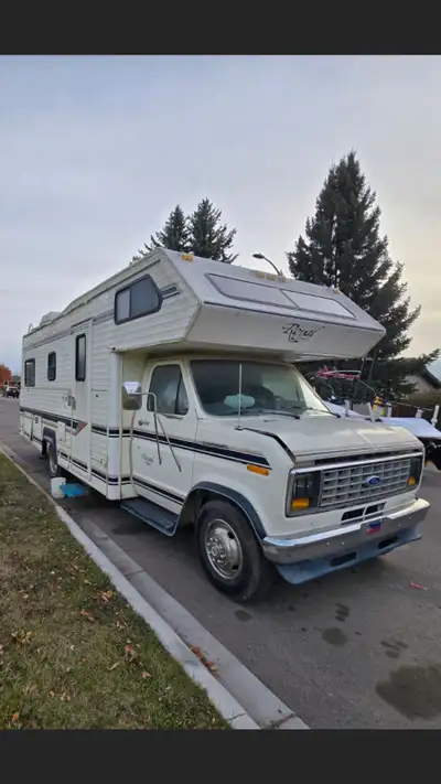 WE REMOVE MOST UNWANTED MOTORHOMES, MOBILE HOMES, 5TH WHEEL TRAVEL TRAILERS, BUMPER PULL TRAVEL TRAI...