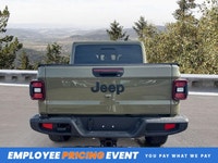 Welcome to Moncton Chrysler Jeep Dodge. http://www.chrysler.com/hostd/windowsticker/getWindowSticker... (image 4)