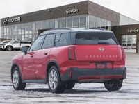 *Sunroof, Heated Seats, Climate Control, Remote Start, Lane Keep Assist!* More than a quirky crossov... (image 5)