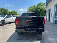 2022 GMC Sierra 1500 AT4 Crew Cab 4wd with the 6.2L and only 75,000kms. Clean history with no accide... (image 6)