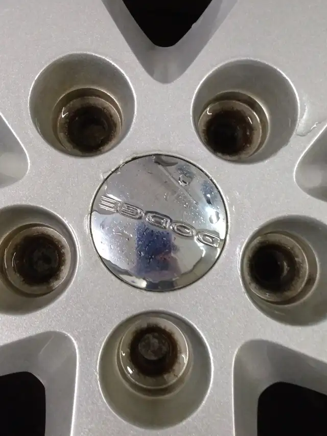 Dodge alloy rims 17inch in Tires & Rims in City of Toronto - Image 4