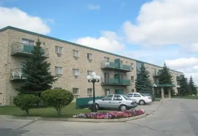 1050 McGregor- Park Royal Apts- 1 Bedroom